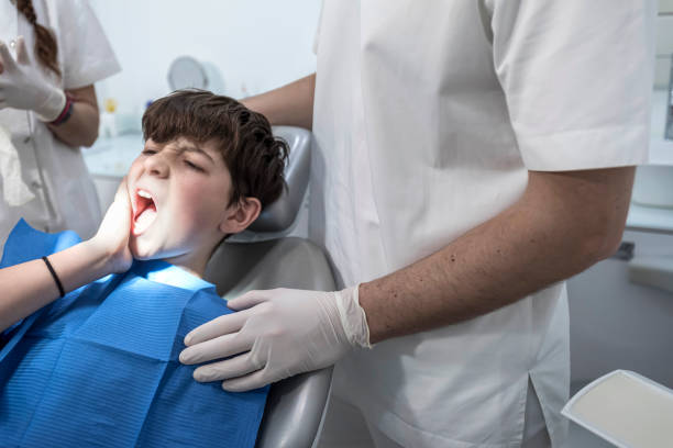 Best Emergency Dentist for Knocked-Out Tooth in Hanford, CA